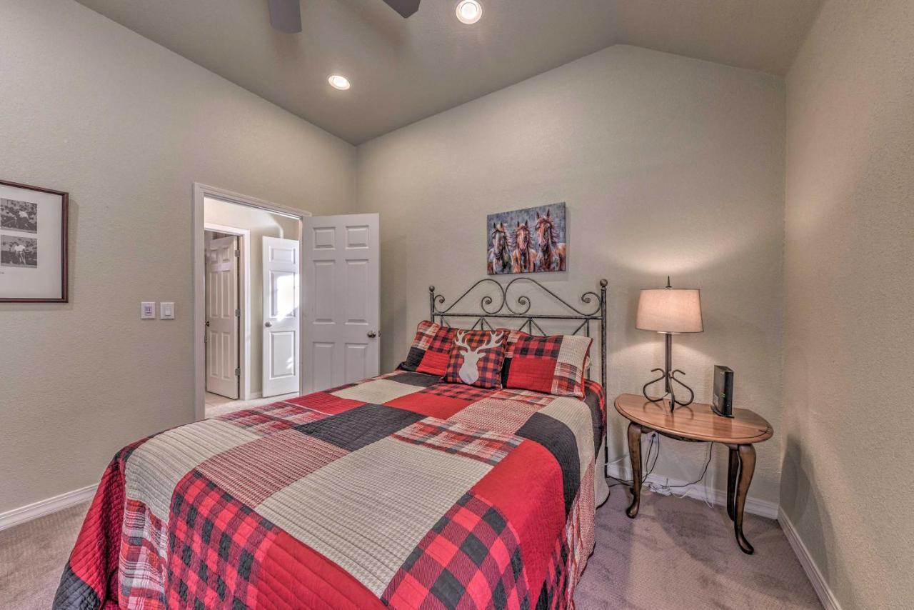Roomy Ruidoso Retreat With Deck, Grill, And Mtn Views! Dış mekan fotoğraf